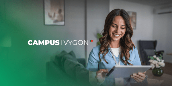Profissional de saúde a utilizar plataforma digital de formação Campus Vygon Portugal